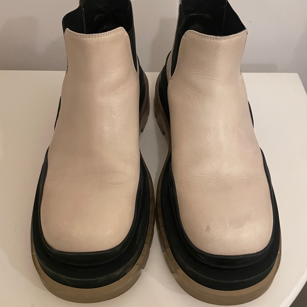 Bottega Veneta Cream and Black Ankle Boots